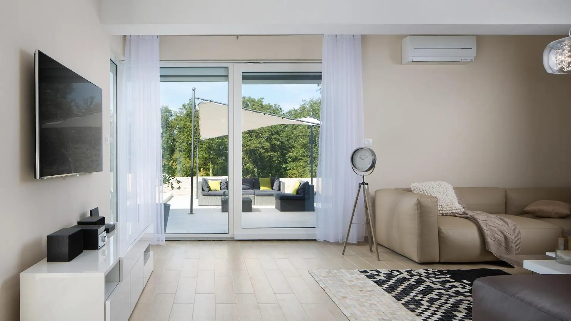 Tireli Villa Krsan 0*,  Croatia